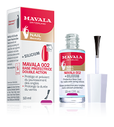 Mavala 002 — Base protectrice double action qui protège l'ongle et prolonge la durée du vernis.